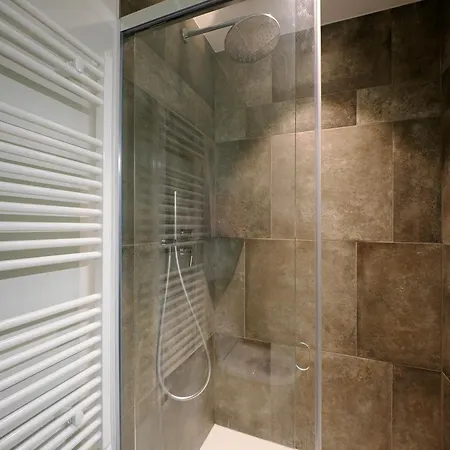 Music 2 - Light And Shadows 3 - Estival 4 - Blues 5 Muralto